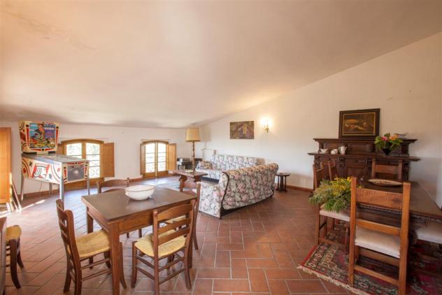 COLONICA di 21 vani e di 850 mq (MONTESPERTOLI) rif. M 700 - Foto 13