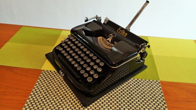 Macchina da scrivere antica, "Erika Modello 8" del 1952' - Foto 4