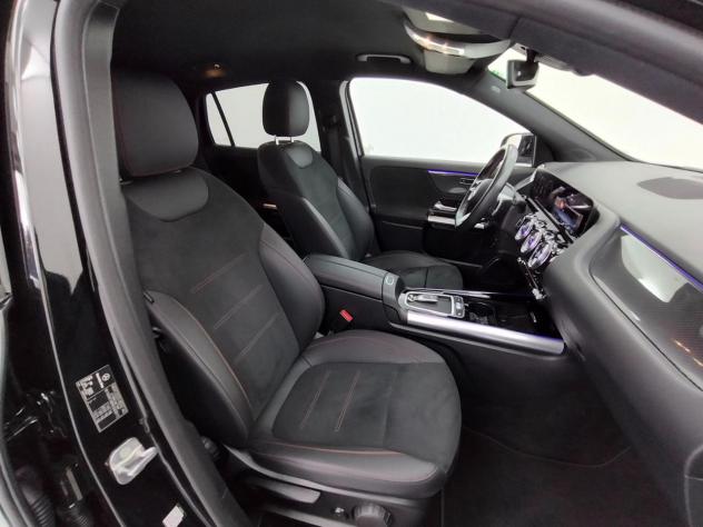 Mercedes-Benz GLA 180 d Automatic AMG Line Premium Plus - Foto 3