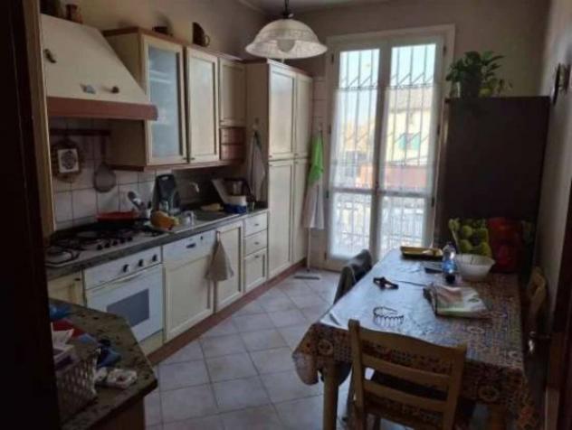 Immobile in asta di 216 m² con più di 5 locali e box auto in vendita a Scandiano - Foto 2