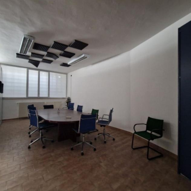 Immobile di 400 m² con più di 5 locali in vendita a Lainate - Foto 13
