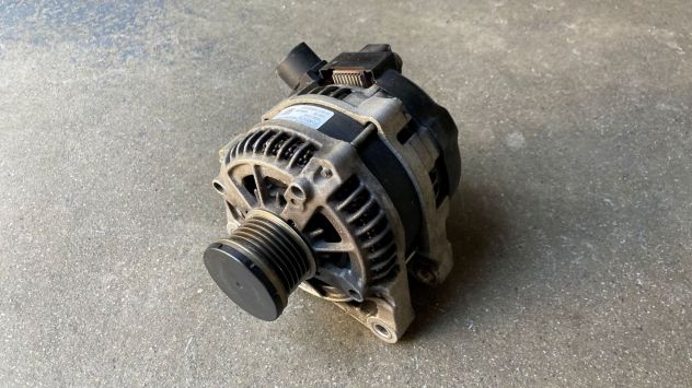 Alternatore Ford Fiesta 1.1 benzina 7^serie del 2020 (H1BT-10300-EC)