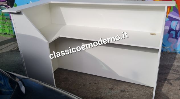 Bancone reception ad angolo con doppia cornice boiserie centro estetico spedizio - Foto 2