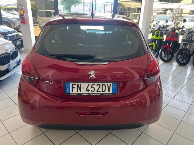 Peugeot 208 PureTech 82 5 porte ALLURE - Foto 5