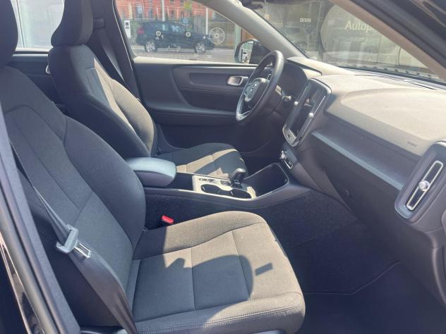 Volvo XC40 T2 automatico Essential PRONTA CONSEGNA - Foto 6