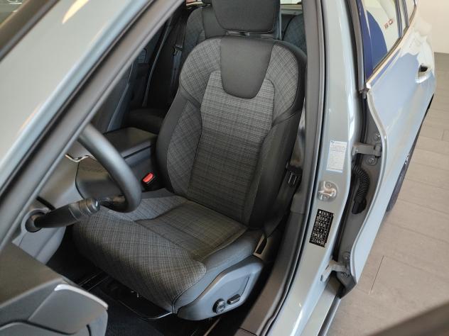 Volvo V60 B4 (d) automatico Fari LED Front/Lane Assist - Foto 4