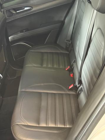 Alfa Romeo Stelvio 2.2 Turbodiesel 210 CV AT8 Q4 Super - Foto 10