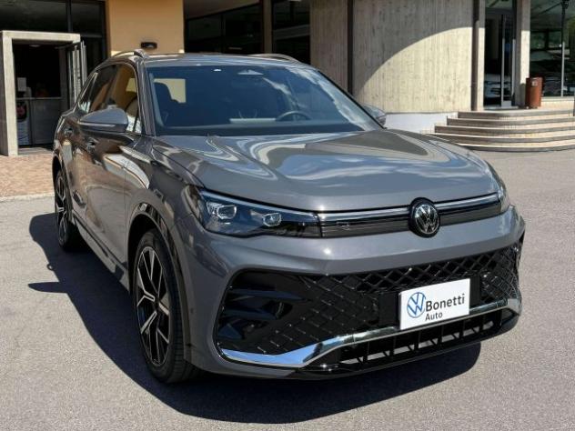 VOLKSWAGEN Tiguan Tiguan III 2024 1.5 etsi R-Line Plus 150cv dsg rif. 23905946 - Foto 7