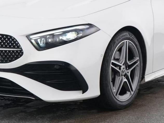 Mercedes-Benz Classe A A 180 d Premium AMG LED NAVI - Foto 3