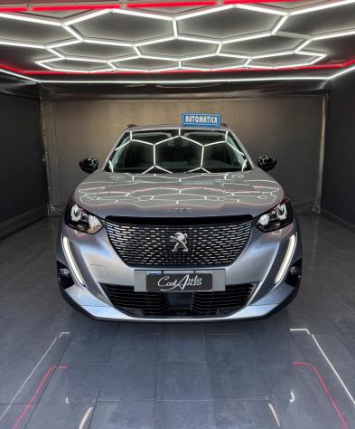 Peugeot 2008 BlueHDi 130 cv EAT8 Allure Pack 2021 - Foto 3