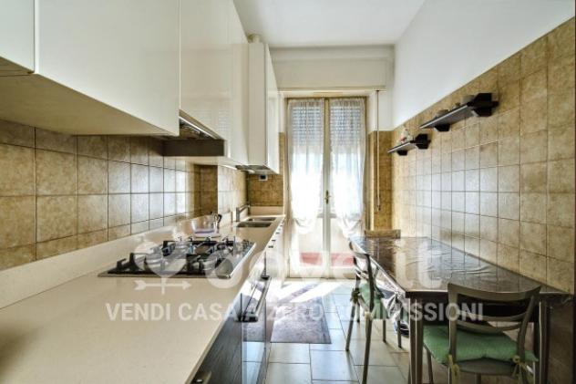 Villa di 449 m² con più di 5 locali e box auto in vendita a Meda - Foto 17