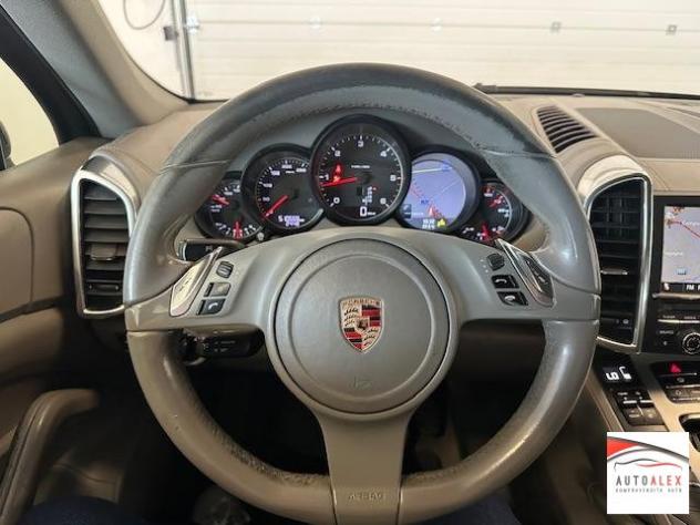 PORSCHE - Cayenne 3.0 V6 tdi 245cv tiptronic - Foto 8