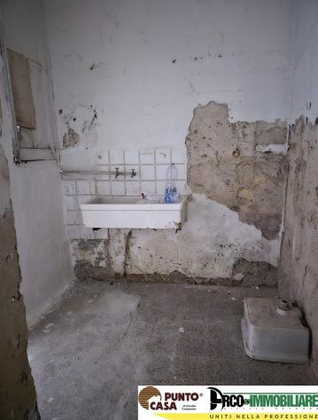 vendita 80 mq da ristrutturare – Via Vito La Mantia, Palermo - Foto 15