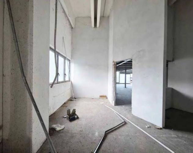 Immobile in asta di 388 m² in vendita a Milano - Foto 9