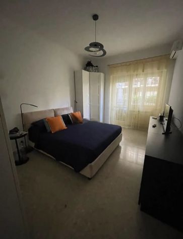 RE DI ROMA BILOCALE ARREDATO CON TERRAZZO PRIVATO SPESE INCLUSE - Foto 6
