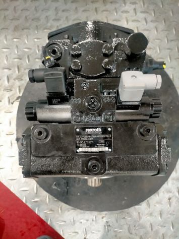 Pompa Rexroth A4VG56 per sollevatore Merlo