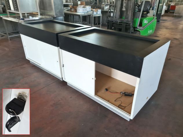 2 mobili in legno per fiera usati - Foto 3