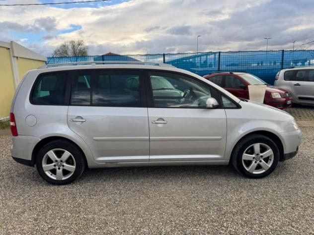 VOLKSWAGEN Touran 2.0 16V TDI UNICOPROPRIETARIO rif. 23790185 - Foto 4