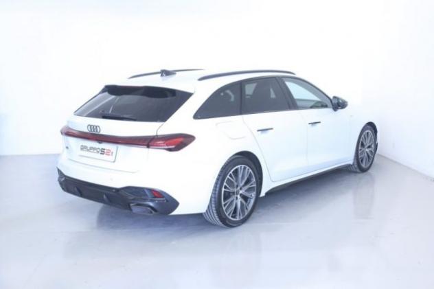 AUDI A5 Avant TFSI S tronic S Line edition black plus rif. 22059175 - Foto 4