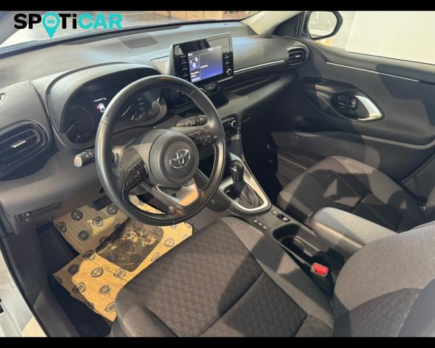 Toyota Yaris IV 1.5h Business - Foto 6
