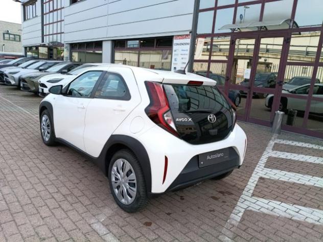TOYOTA Aygo X 1.0 VVT-i 72 CV 5 porte Active S-CVT rif. 24162808 - Foto 7