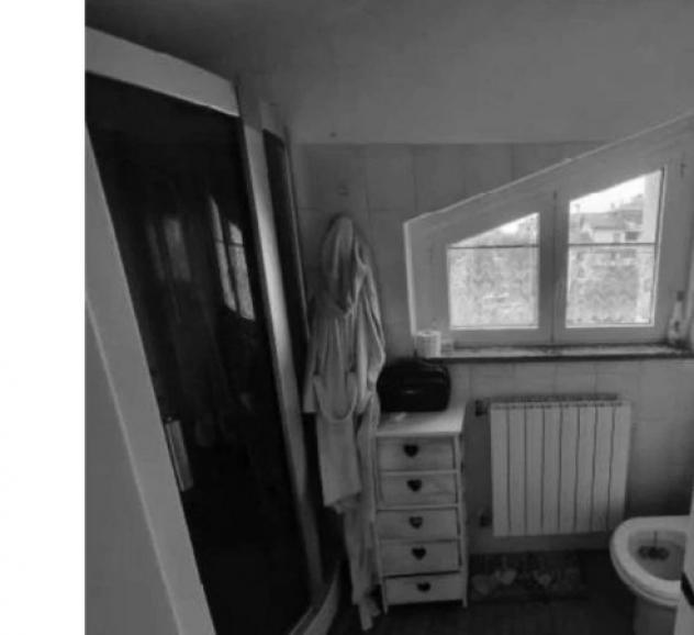 Immobile in asta di 124 m² con più di 5 locali e box auto in vendita a Busnago - Foto 11