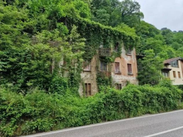 Immobile in asta di 439 m² con più di 5 locali e box auto in vendita a Torrebelvicino - Foto 5