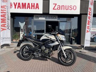 Yamaha XJ6 null