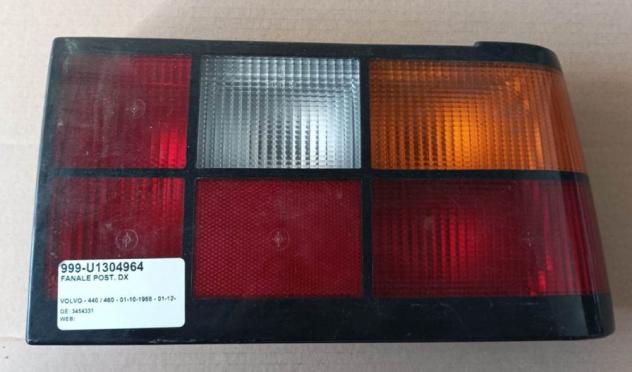 FANALE POST. DX 999-U1304964 Parti elettriche  Fanaleria  Fanali  Fanale post. dx. VOLVO - 440 / 460 - 01-10-1988 - 01-12-1996