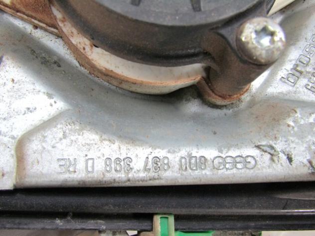 8D0959802F MOTORINO MECCANISMO ALZA-VETRO ALZA-CRISTALLO PORTA ANTERIORE DESTRA AUDI A4 SW 1.9 D 85KW 5M 5P (2000) RICAMBIO USATO 8D0837462 0130821786 - Foto 3