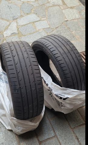 Pneumatici estivi Bridgestone 235 45 r19