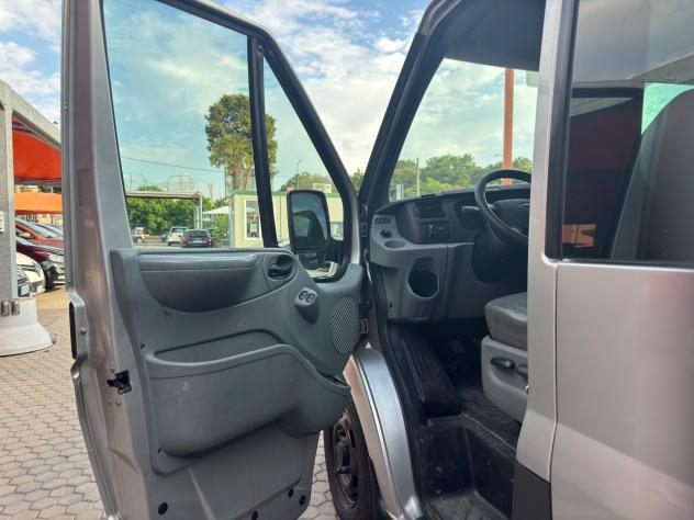 Ford Transit 2.2 TDCi/140 - Foto 9