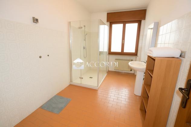 CASA INDIPENDENTE di 4 vani e di 288 mq (MONFUMO) rif. ZI29_1 - Foto 5
