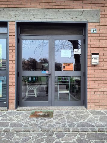 Ampio locale commerciale, ufficio, laboratorio - Foto 5
