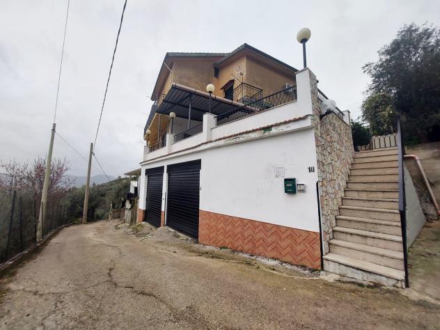 Villa in Via M. 16