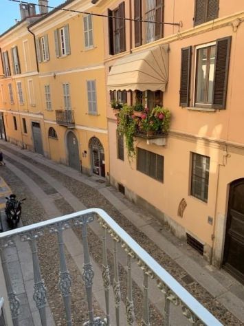 bilocale per studenti centro storico via Volta - Foto 3