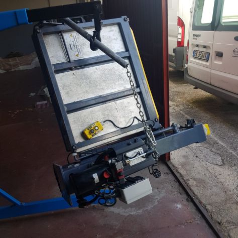 SOLLEVATORE PER CARROZZINE DISABILI CAR OIL EPH200 - Foto 7