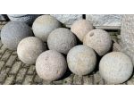 Sfera in pietra granito