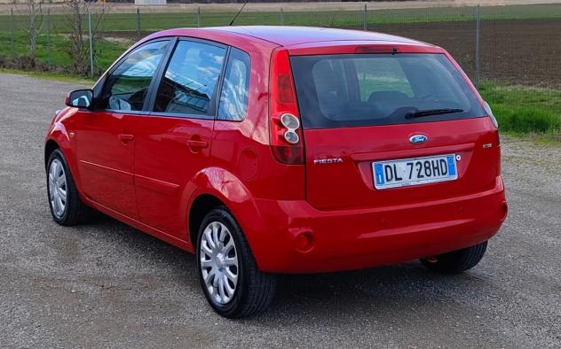 Ford Fiesta 1.4 TDCi 5p. Ghia - Foto 9