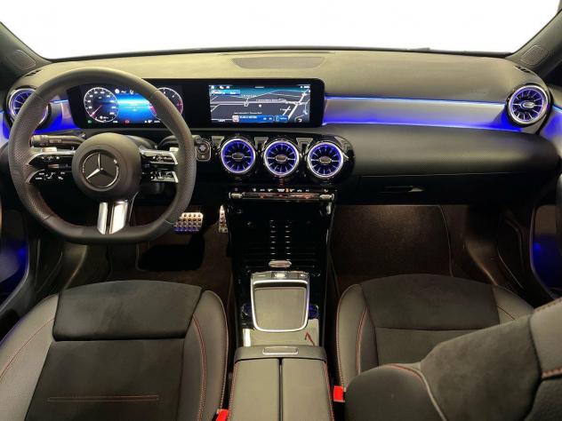 Mercedes-Benz Classe A 180 d AMG Line Extra auto - Foto 9
