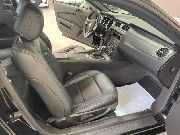 Mustang 3.7 V6 224cv automatic - Foto 9
