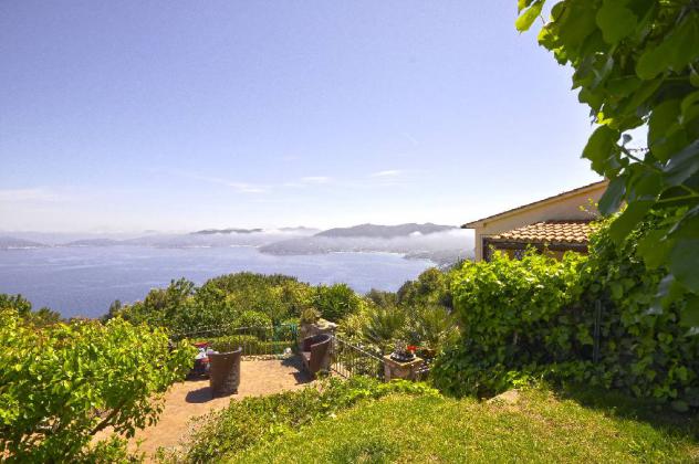 VILLA di 6 vani e di 130 mq (MARCIANA) rif. CI372F_23