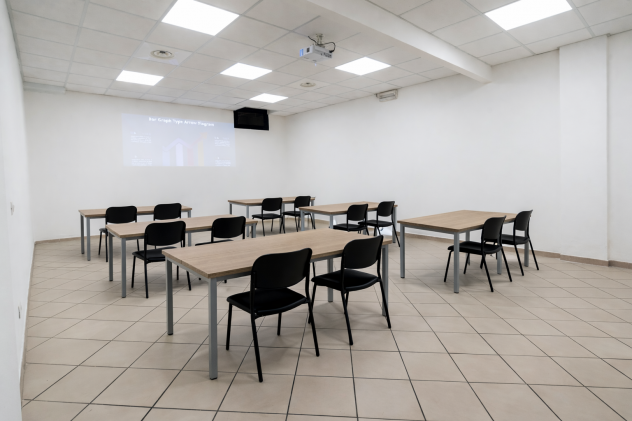 Studio Ufficio con vetrina 15 mq - Utenze Incluse - Foto 8
