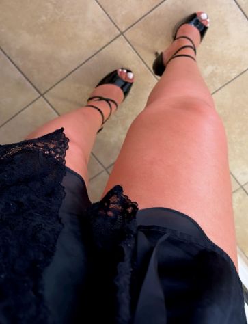 LASCIATI AVVOLGERE DALLE SENSAZIONI !!VIENI A PROVARE IL MIO TOP BODY MASSAGE ! - Foto 5 Tel:3382062748