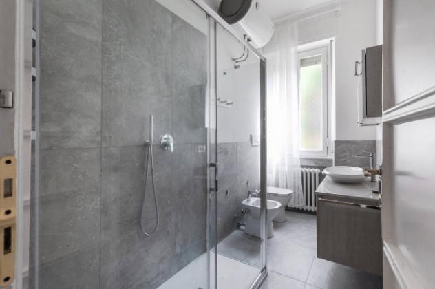 Appartamento di 12 m² con più di 5 locali in affitto a Milano - Foto 12