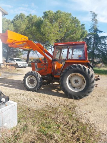 Fiat 780 5000 ore-dt-df-4x4-+carica balloni idraulica-ottime condizioni - Foto 4