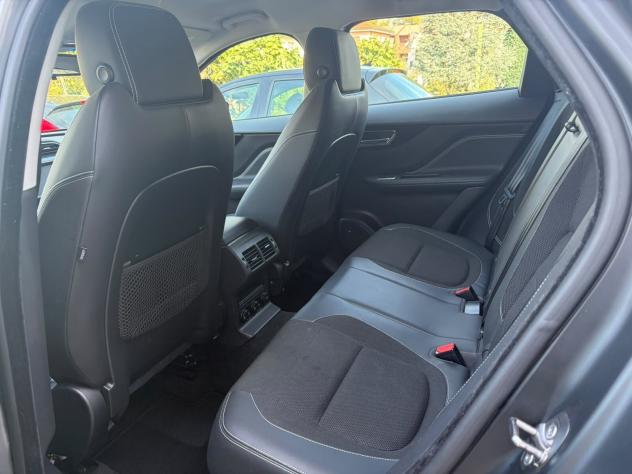 Jaguar F-Pace 2.0 D 180 CV AWD aut. R-Sport - Foto 10