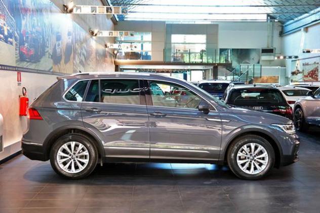 VOLKSWAGEN Tiguan 2.0 TDI SCR Life rif. 23666680 - Foto 2