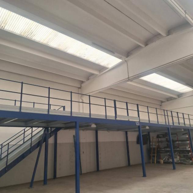 Immobile di 315 m² con 1 locale in affitto a Castelnuovo Rangone - Foto 2