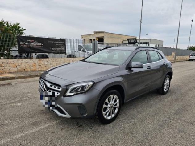 MERCEDES-BENZ GLA 180 d Automatic Business rif. 23746082